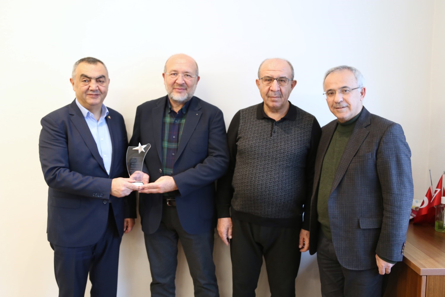 KAYSO’dan TOBB Türkiye 100’e giren firmalara tebrik ziyareti