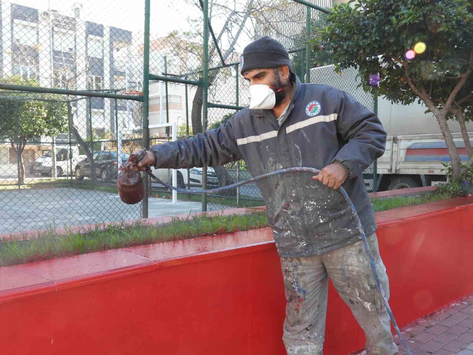 Kepez’den Şehit Öğretmen Sadettin Küçük Parkı’na modernizasyon