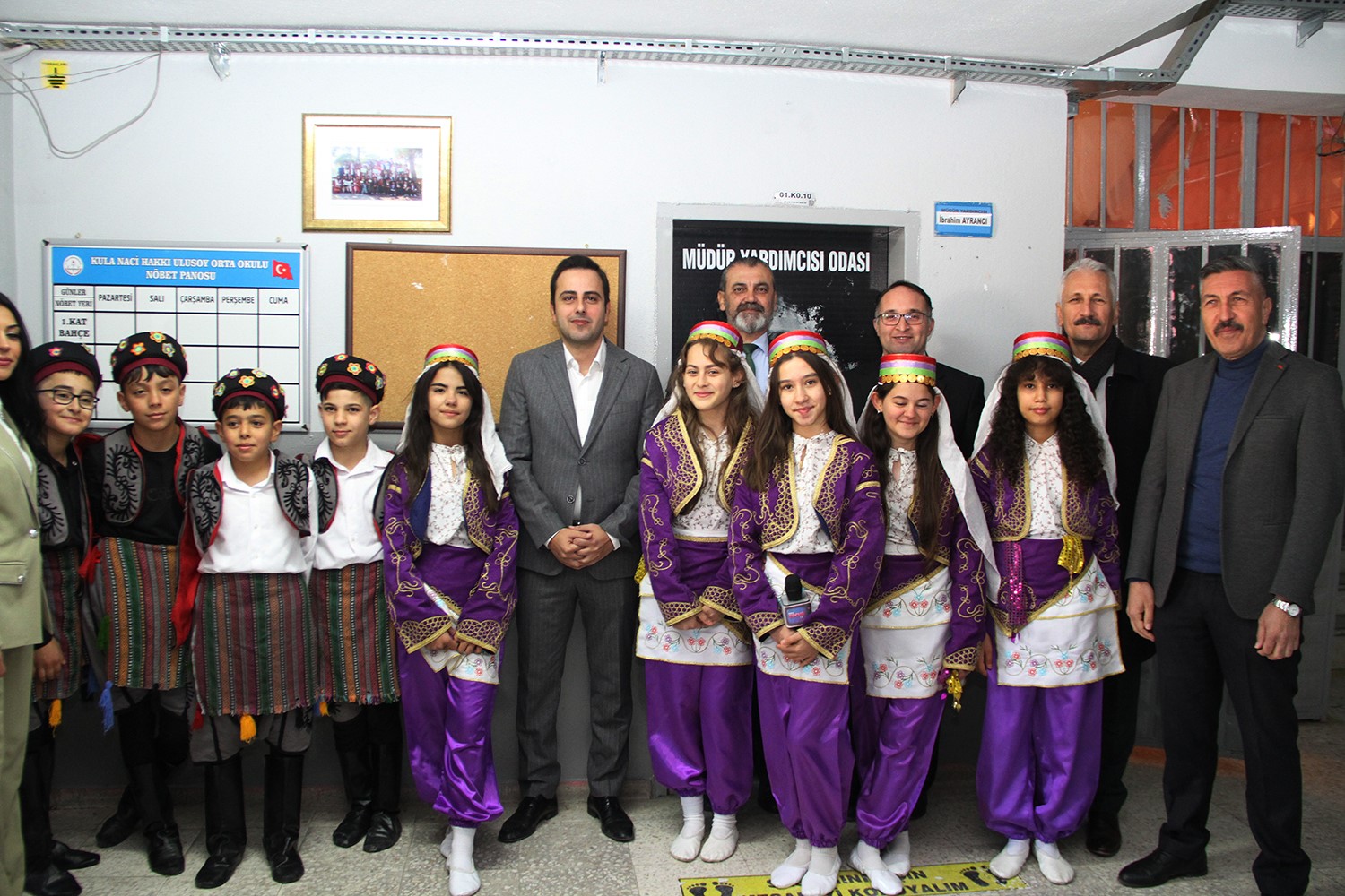 Kula’da Tutum, Yatırım ve Türk Malları Haftası kutlandı