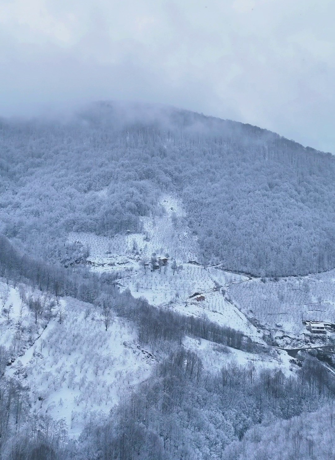 Samsun’un zirveleri beyaza büründü