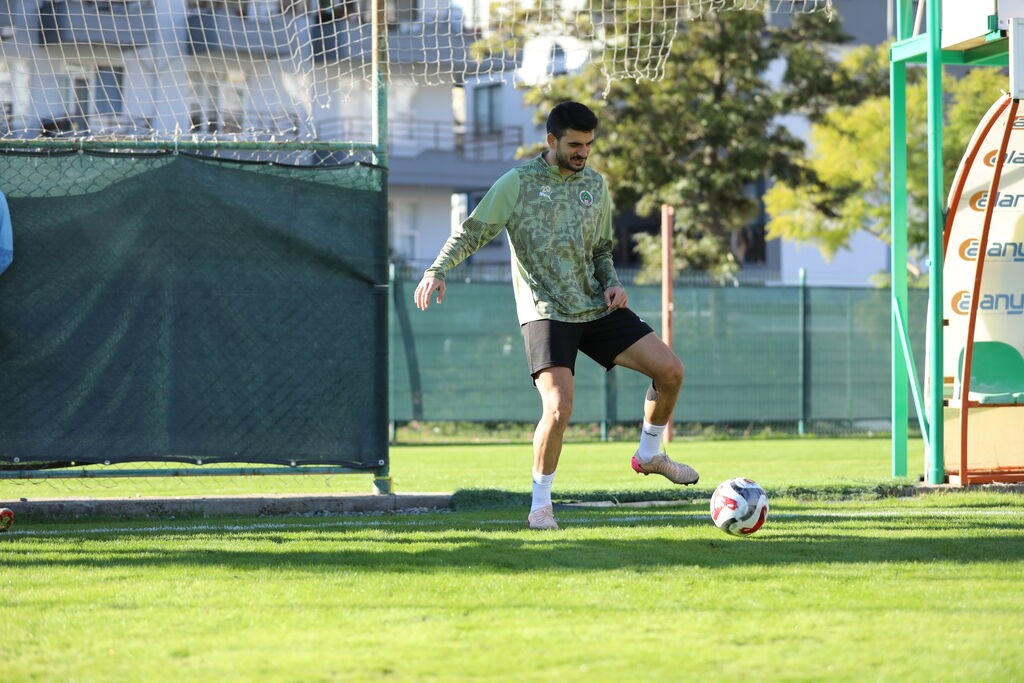 Alanyaspor, Trabzonspor maçı hazırlıklarını tamamladı