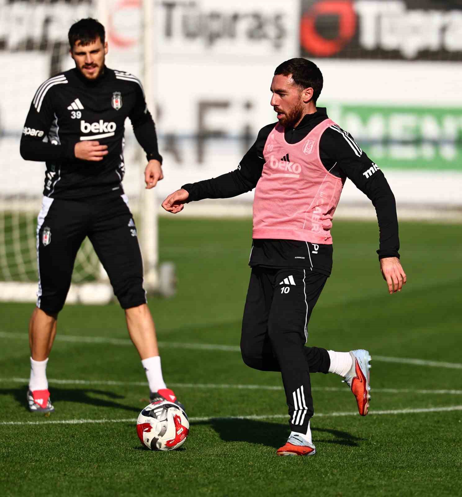 Beşiktaş’ta Rizespor maçı hazırlıkları başladı