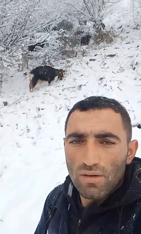 Tokat’ta kent merkezinde yağmur, yüksek kesimlerinde ise kar etkili oldu