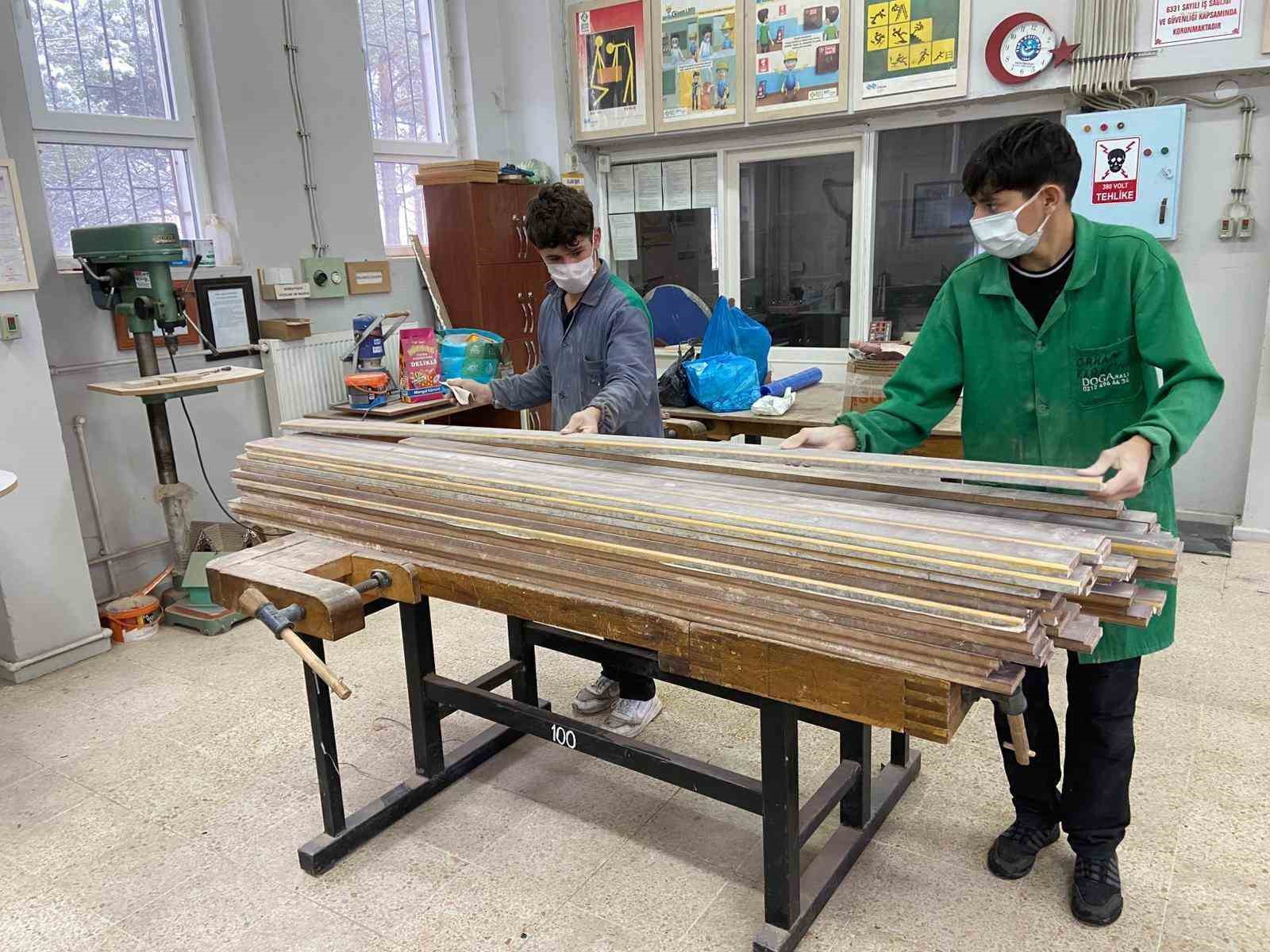 Akdağmadeni Meslek Lisesi hayırda yarışıyor