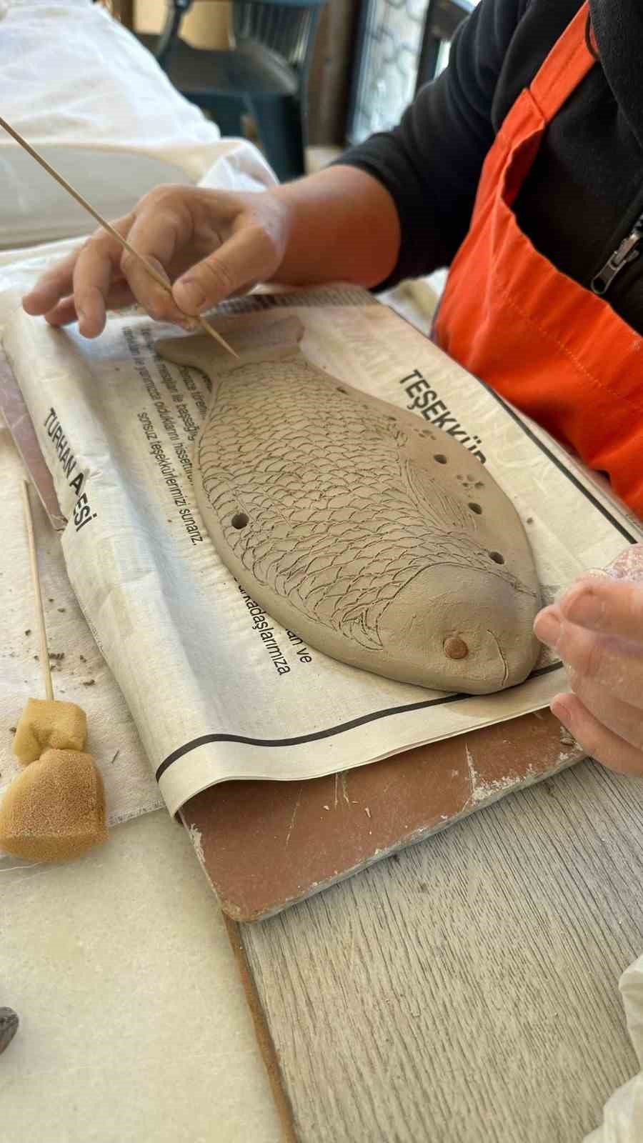 Başkan Topaloğlu: "Seramik sanatına gönül verenler ortaya çok güzel eserler çıkarıyor"