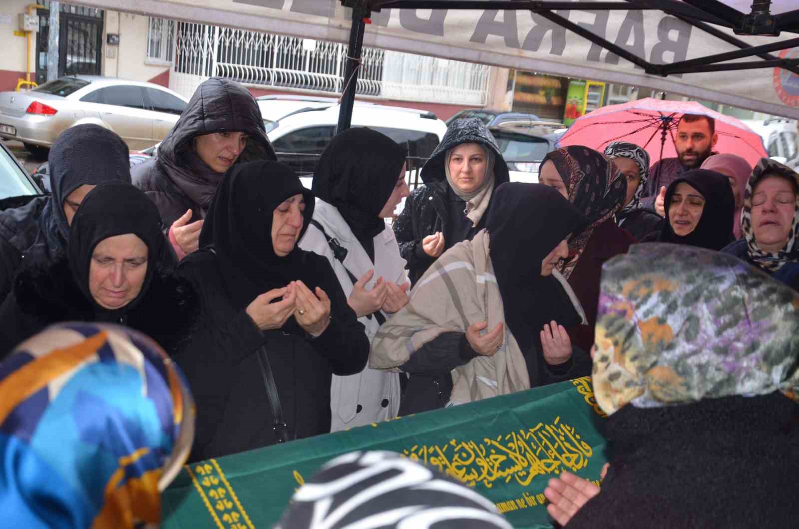 Sivas’ta göçük altında can veren şantiye müdürü, Bafra’da defnedildi