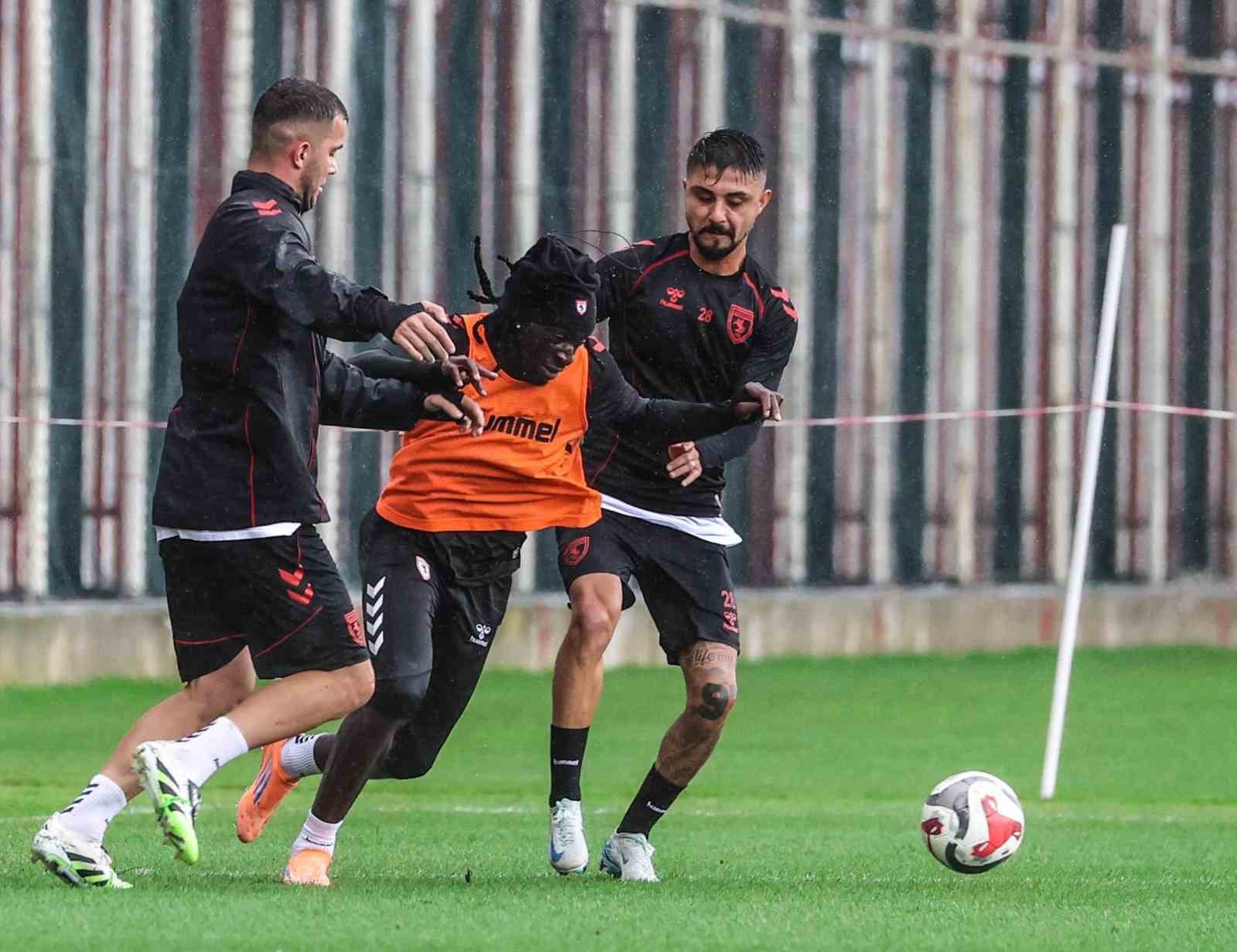 Samsunspor&rsquo;dan Coulibaly a&ccedil;ıklaması
