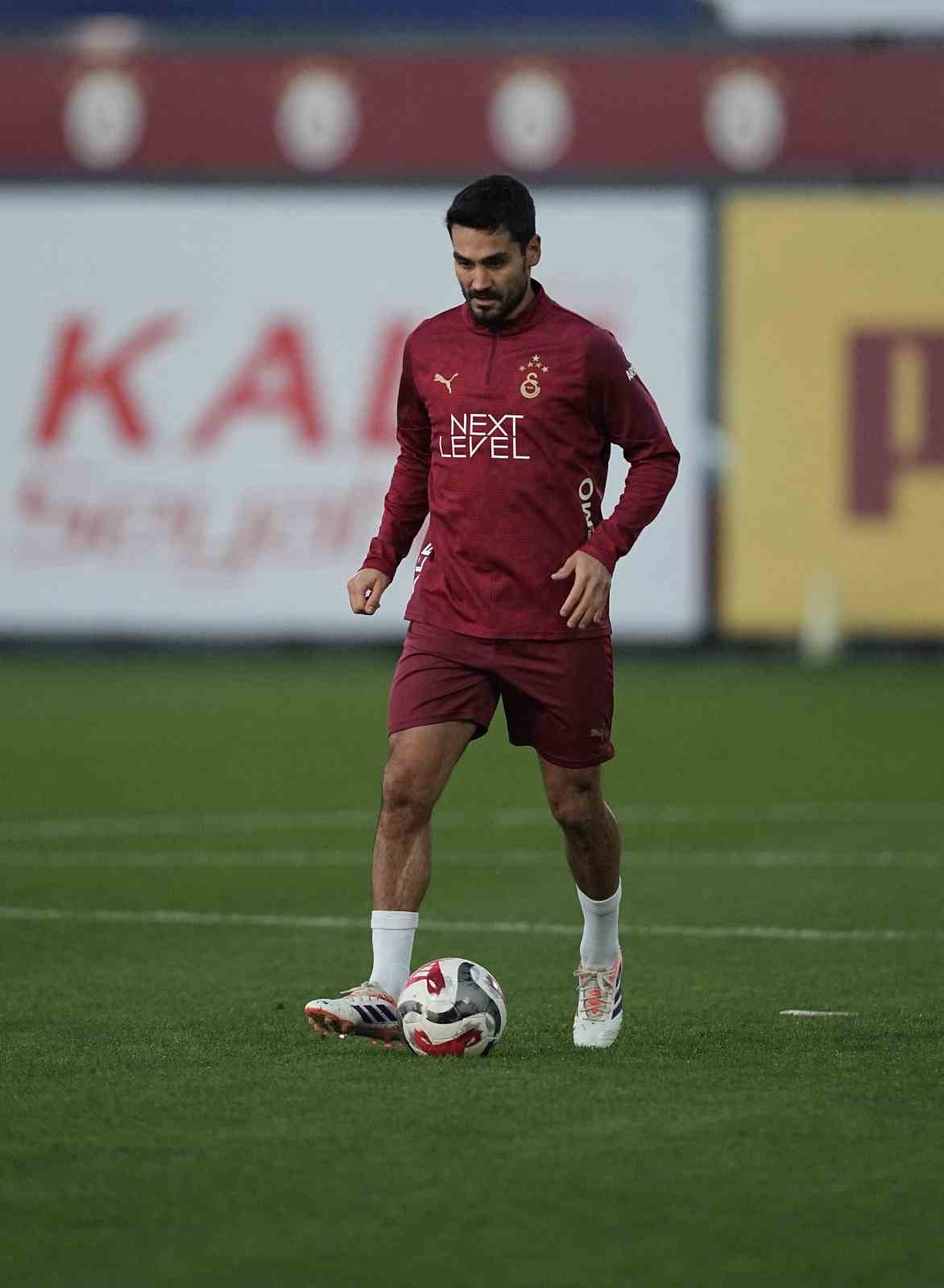 Galatasaray, RAMS Başakşehir maçı hazırlıklarına başladı