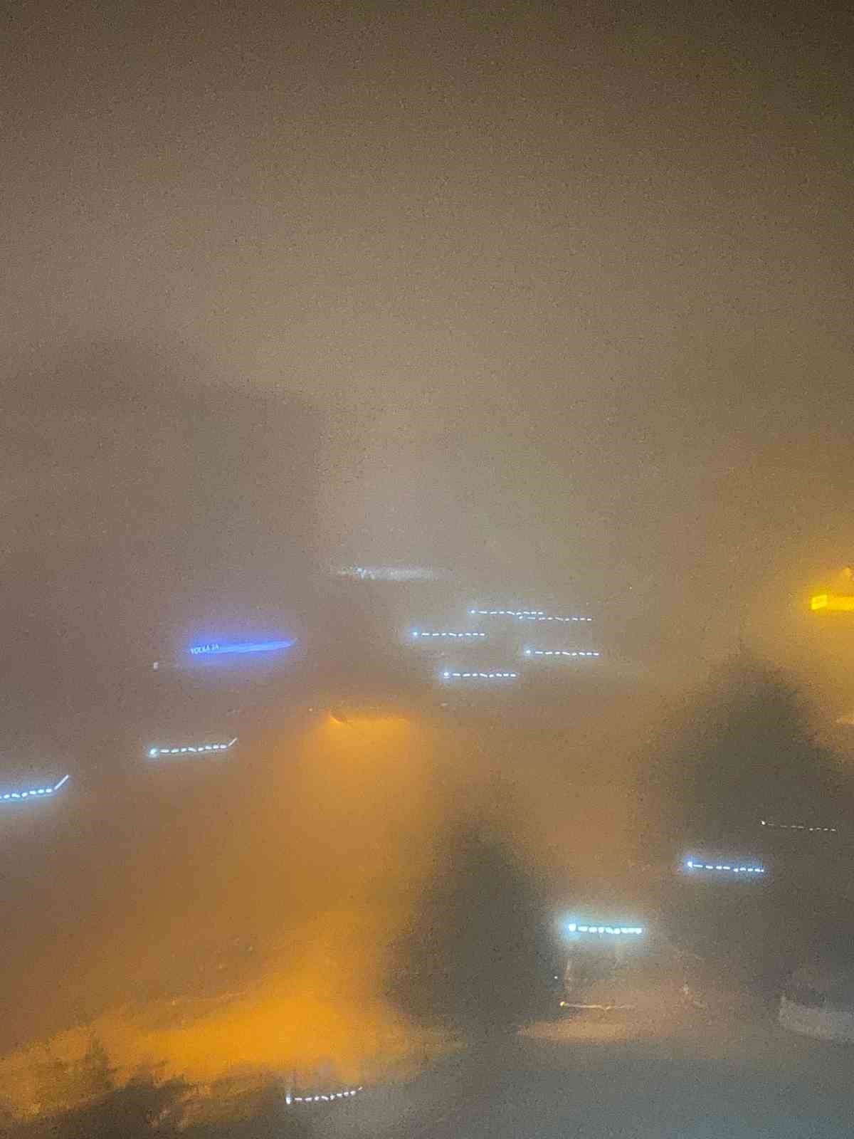 Yenişehir’de sis etkili oldu, görüş mesafesi 1 metreye kadar düştü