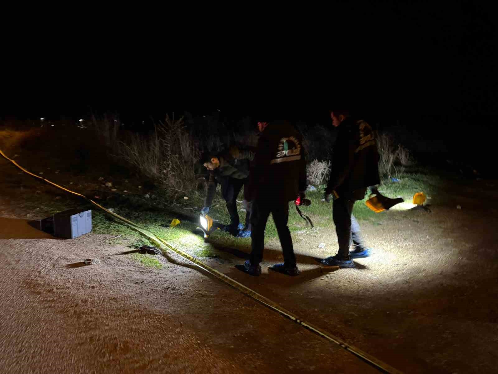 Bilecik’te bir kişi yol kenarında ölü bulundu