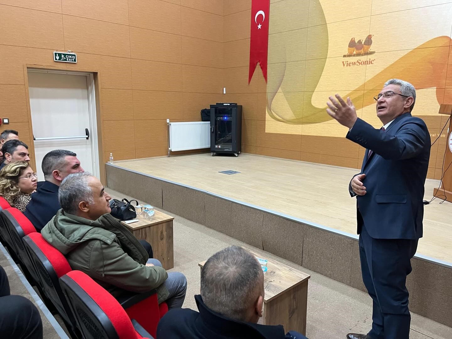 Kaymakam Doğru, İl&ccedil;e İdare Şube Başkanları Toplantısı&rsquo;na katıldı
