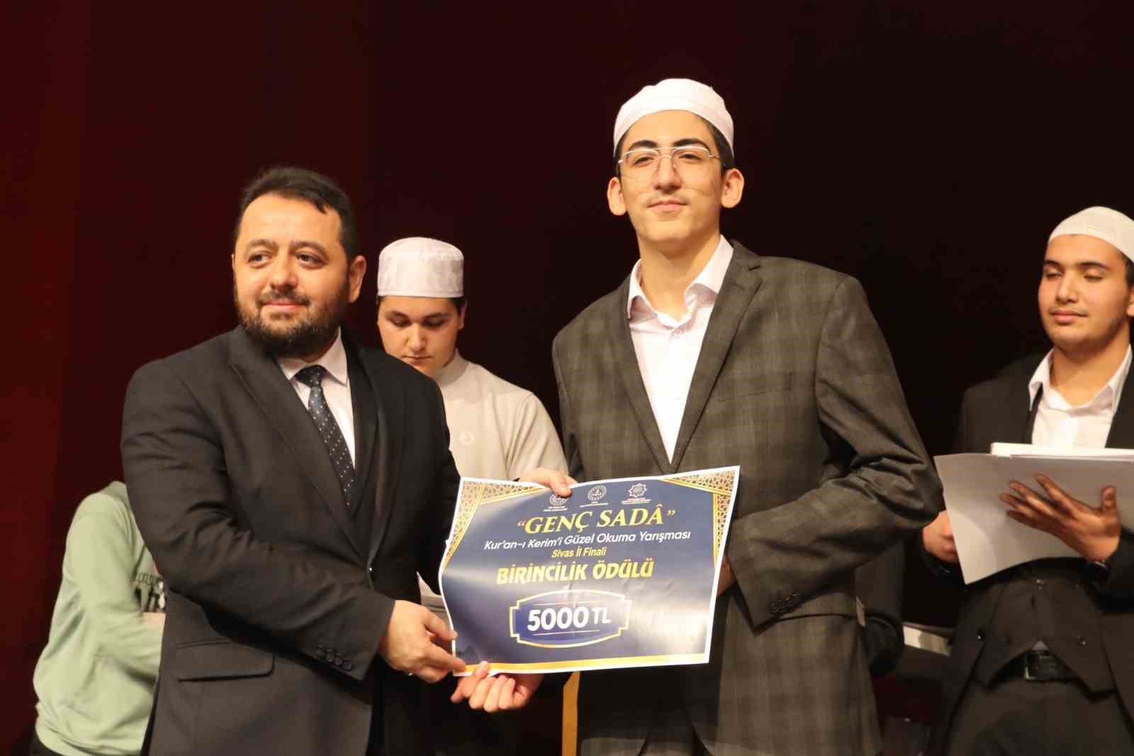 Kur’an-ı Kerim’i güzel okumak için yarıştılar