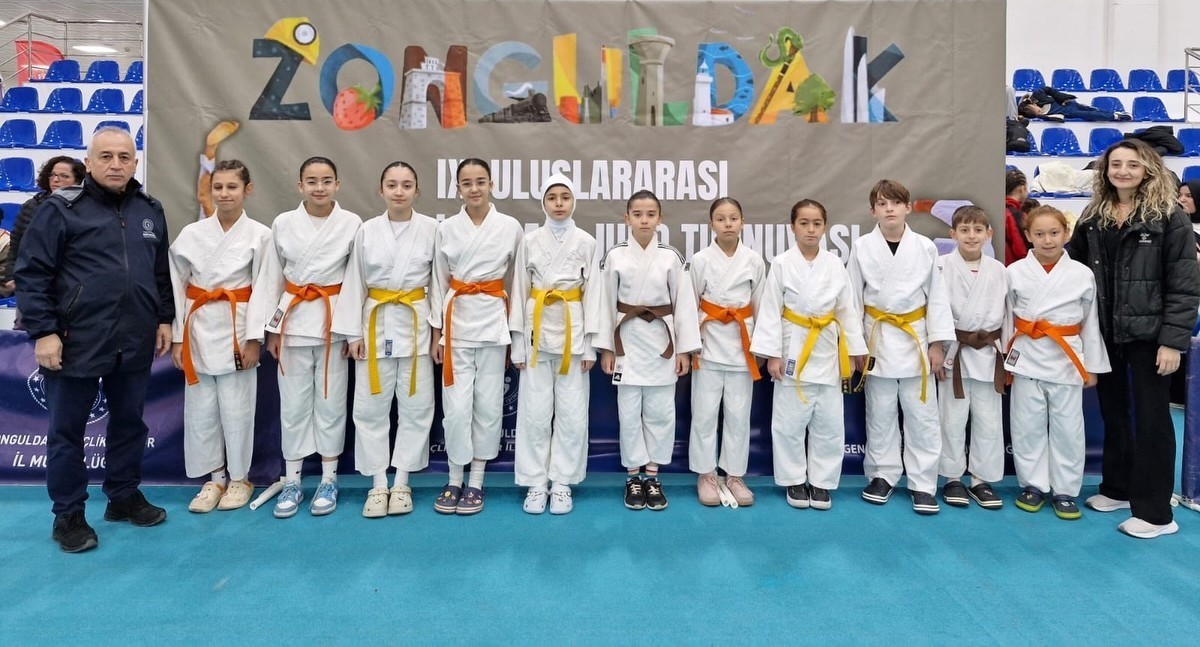 K&uuml;tahya Belediyespor&rsquo;un minik judocusundan başarı
