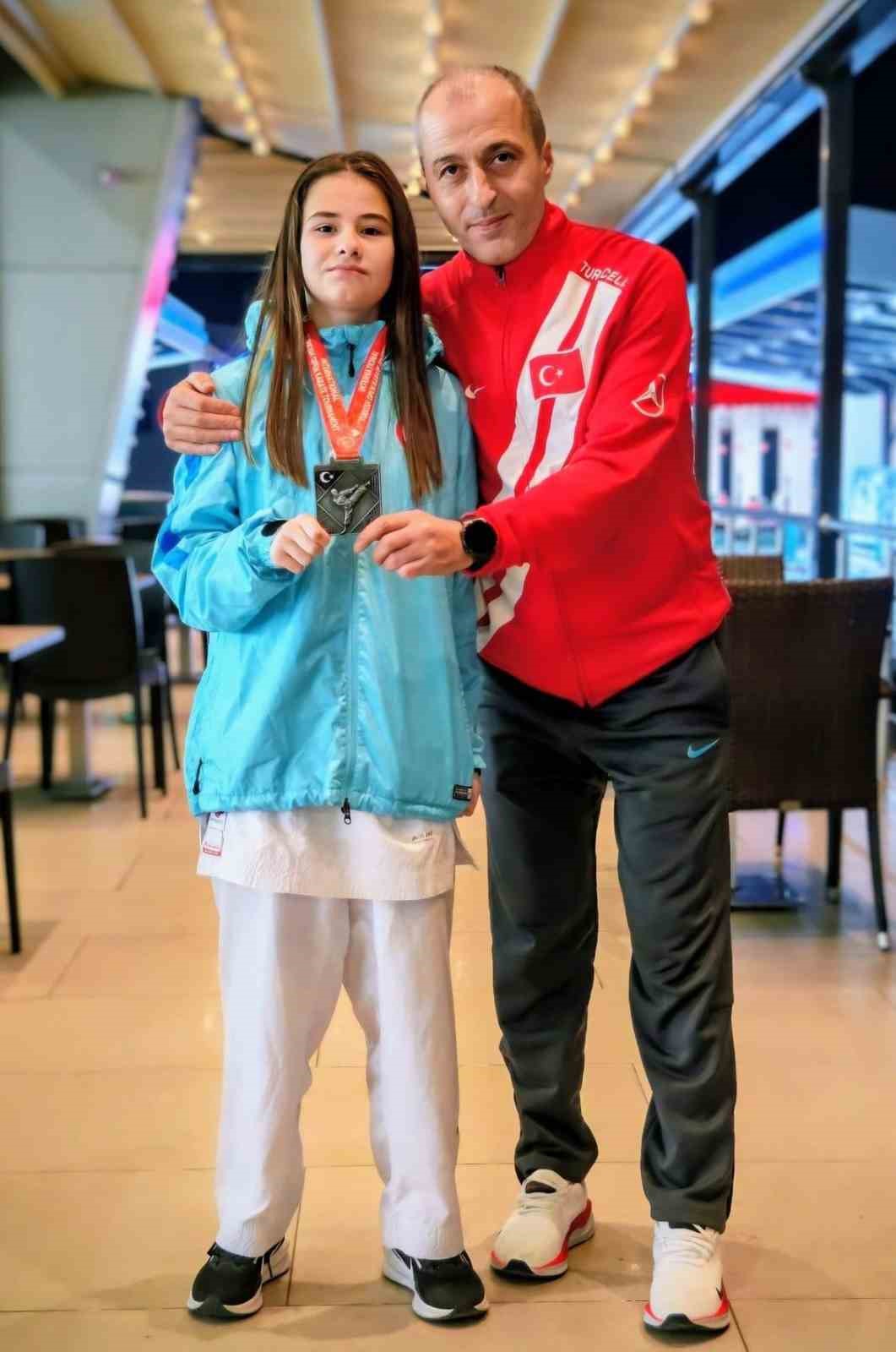 Bilecikli karateciden uluslararası arenada b&uuml;y&uuml;k başarı
