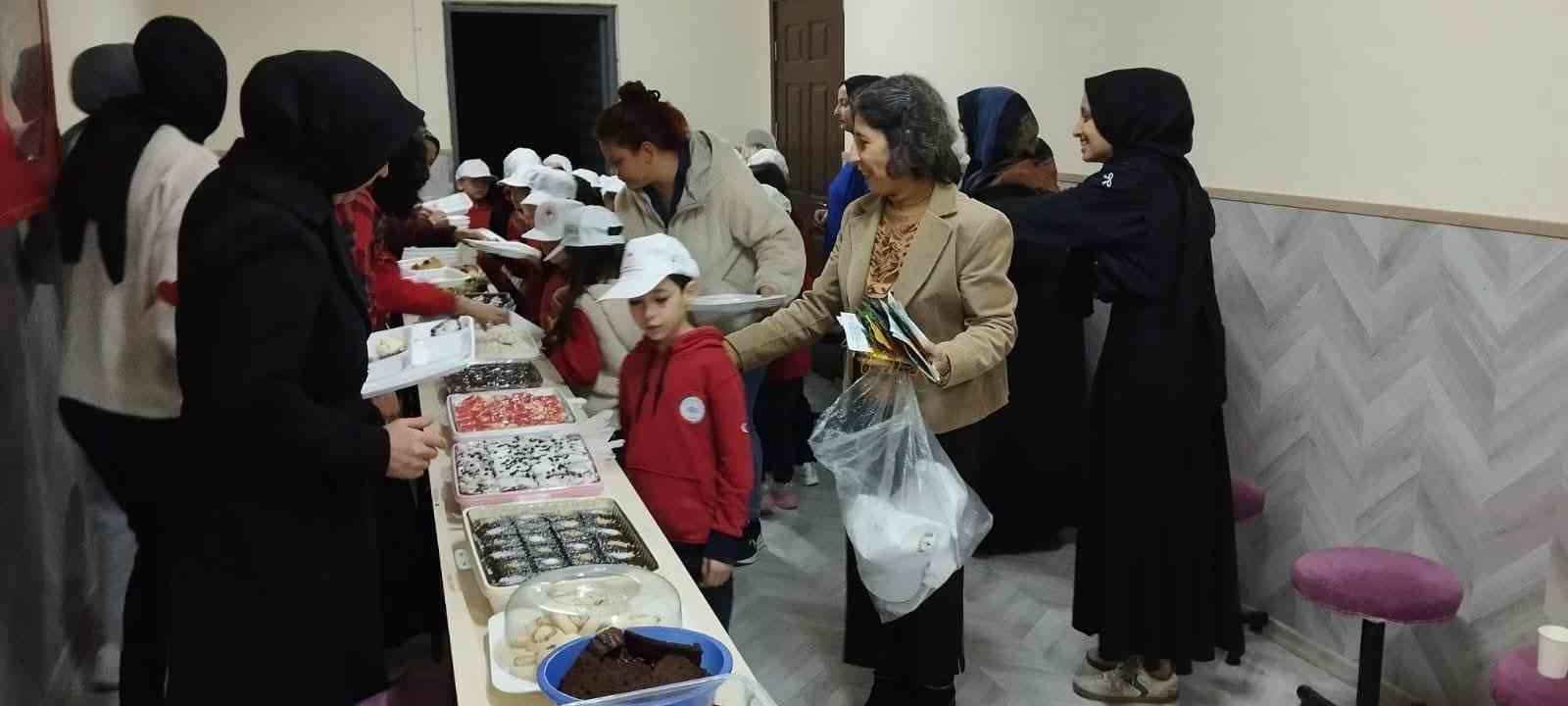 &Ouml;ğrencilere gıda g&uuml;venliği anlatıldı
