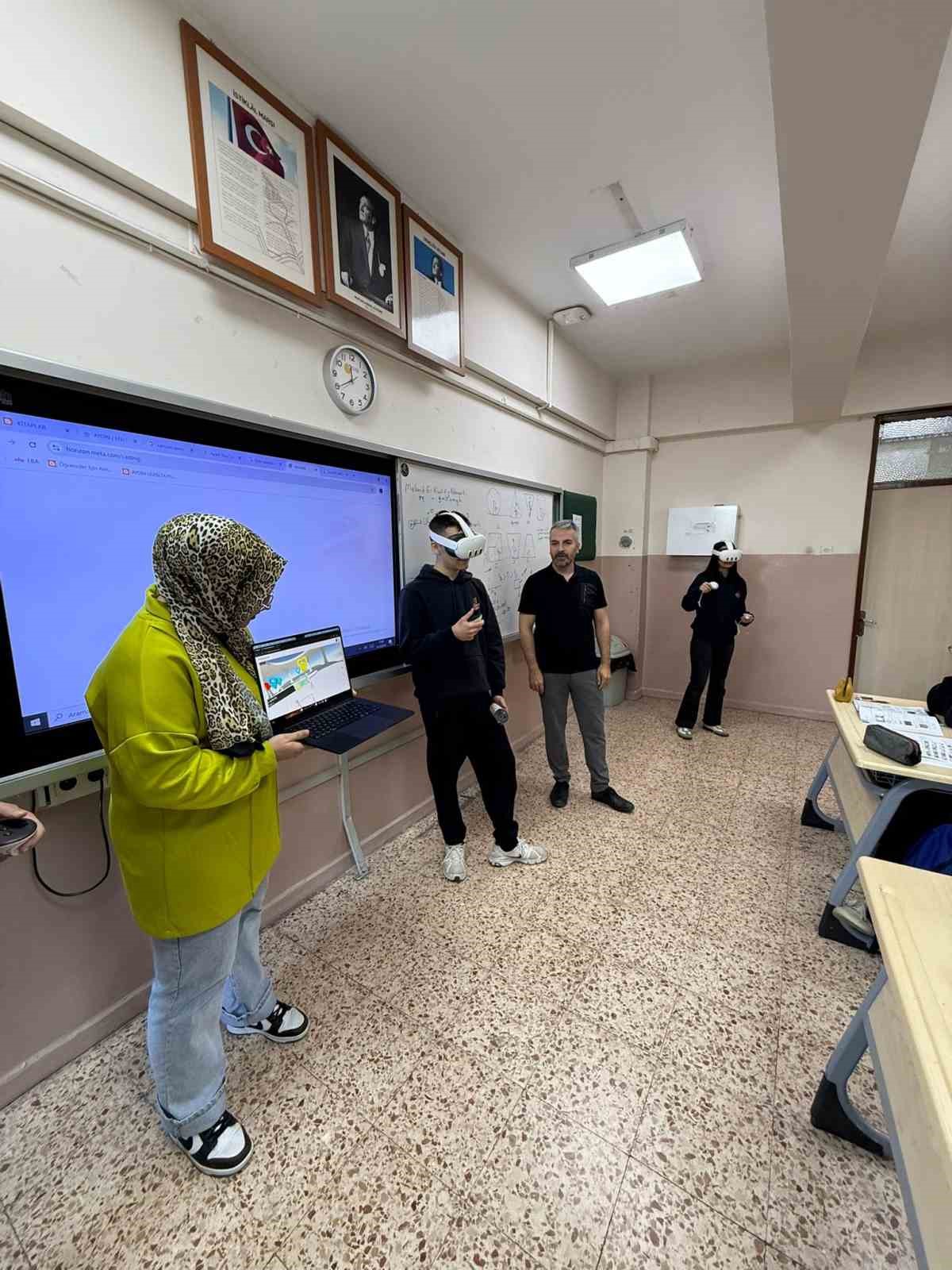 Aydın Lisesi&rsquo;nde sanal ger&ccedil;eklik d&ouml;nemi başladı
