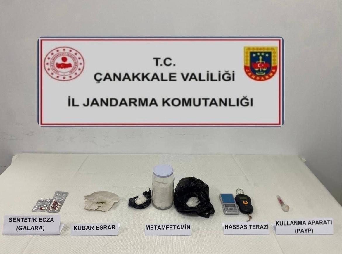 Çanakkale’de uyuşturucu operasyonu: 2 şüpheli tutuklandı