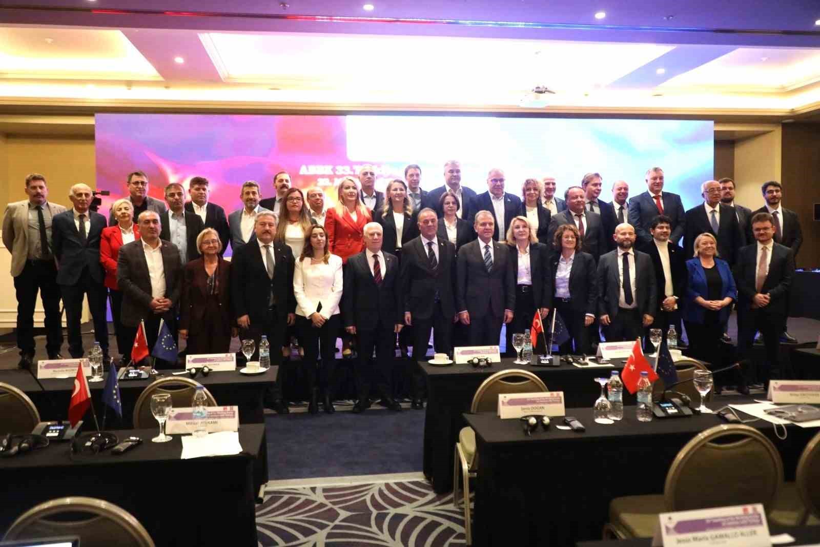 Başkan Palancıoğlu, Avrupa Birliği Toplantısı’nda Türkiye’nin haklarını savundu