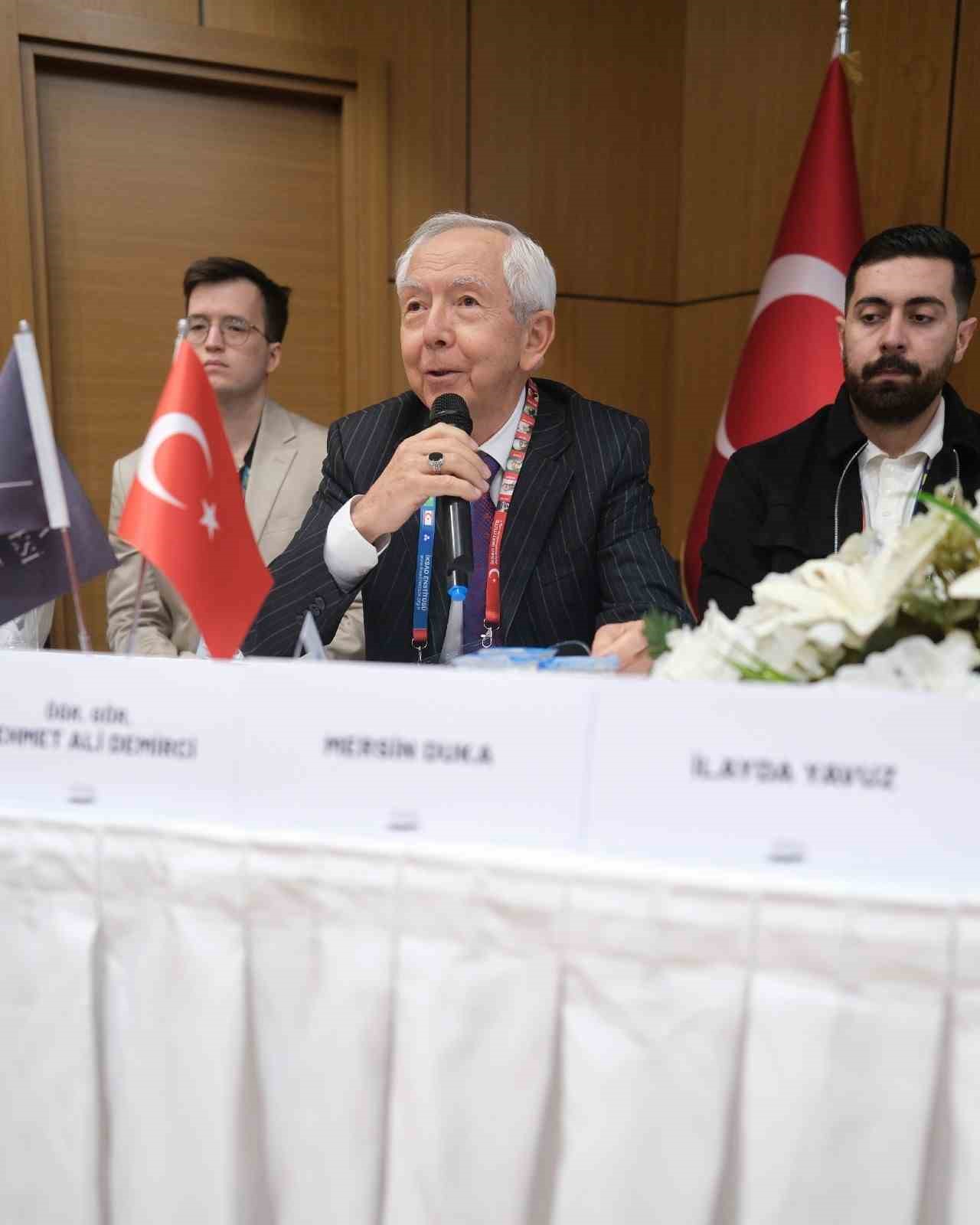 Mudanya &Uuml;niversitesi&rsquo;nde ilk uluslararası kongre ger&ccedil;ekleştirildi
