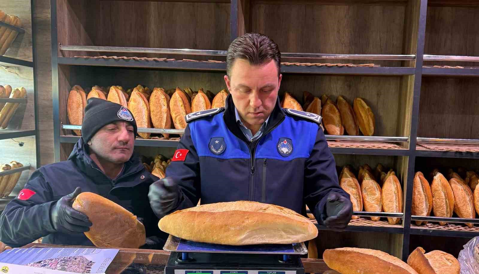 Bayburt’taki fırınlarda hijyen ve gramaj denetimi yapıldı