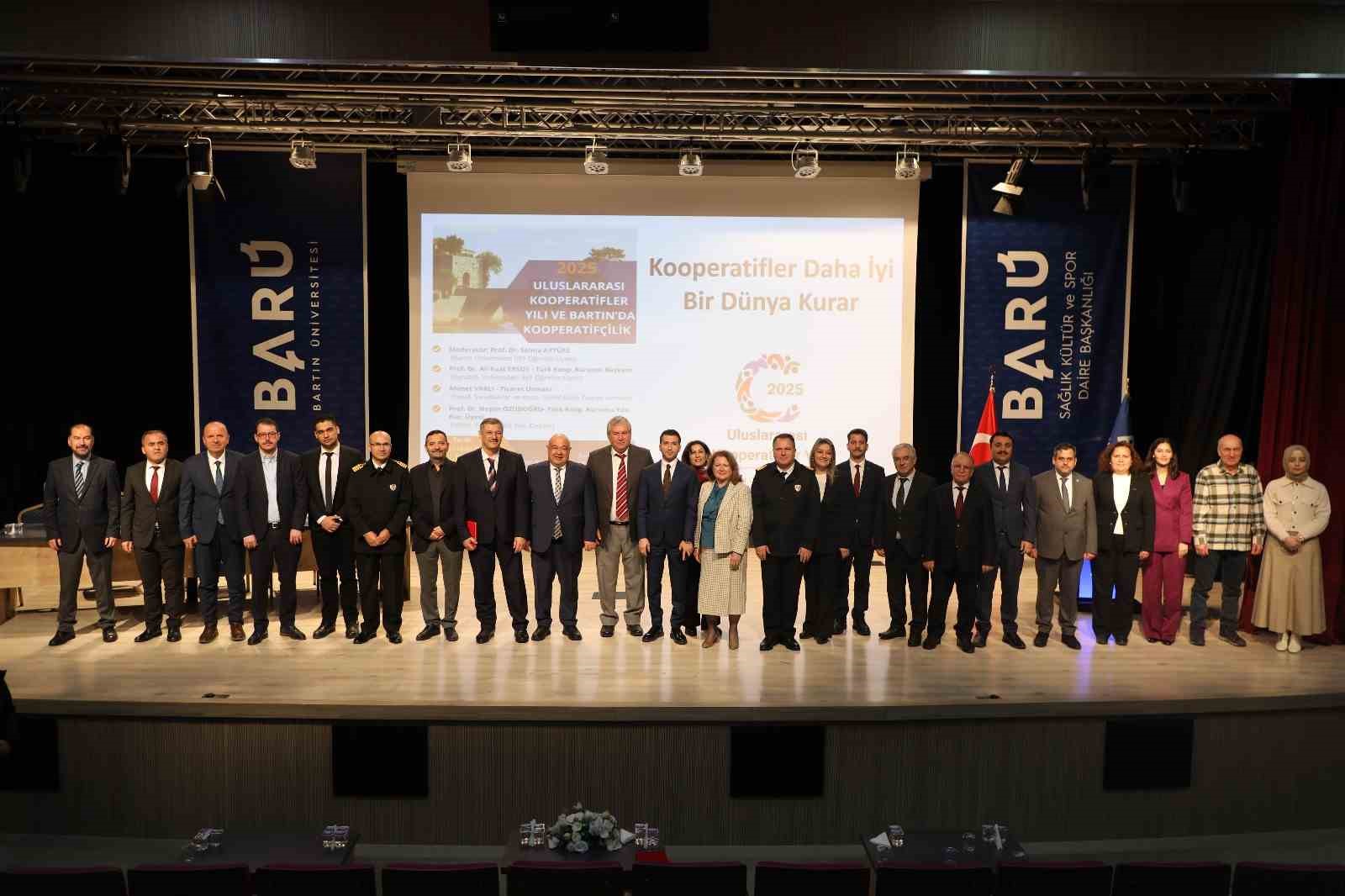 Kooperatiflerin kalkınmada rol&uuml; masaya yatırıldı
