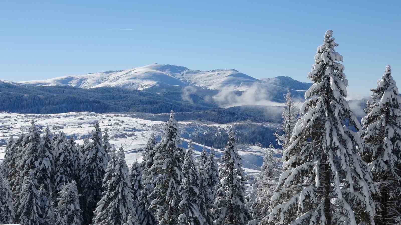 Ordu&rsquo;da kartpostallık kar manzaraları
