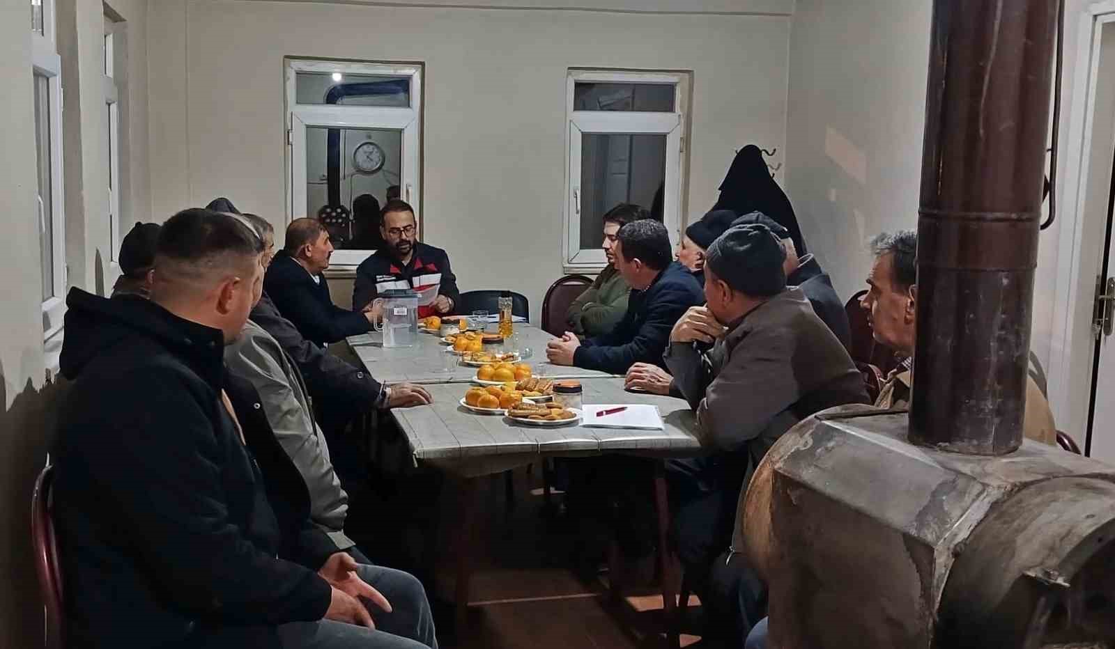 K&uuml;tahya&rsquo;da &ccedil;ift&ccedil;i toplantıları d&uuml;zenlendi
