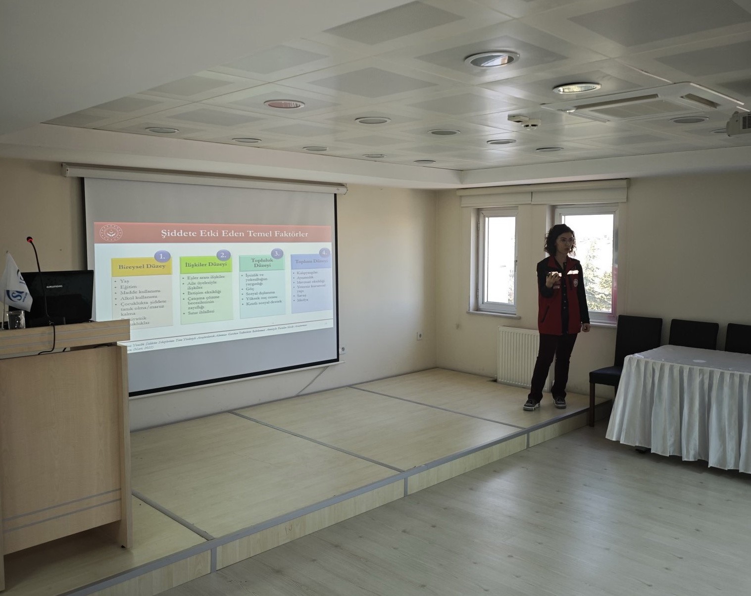 Kırklareli&rsquo;nde "Kadına Y&ouml;nelik Şiddetle M&uuml;cadele" konulu seminer
