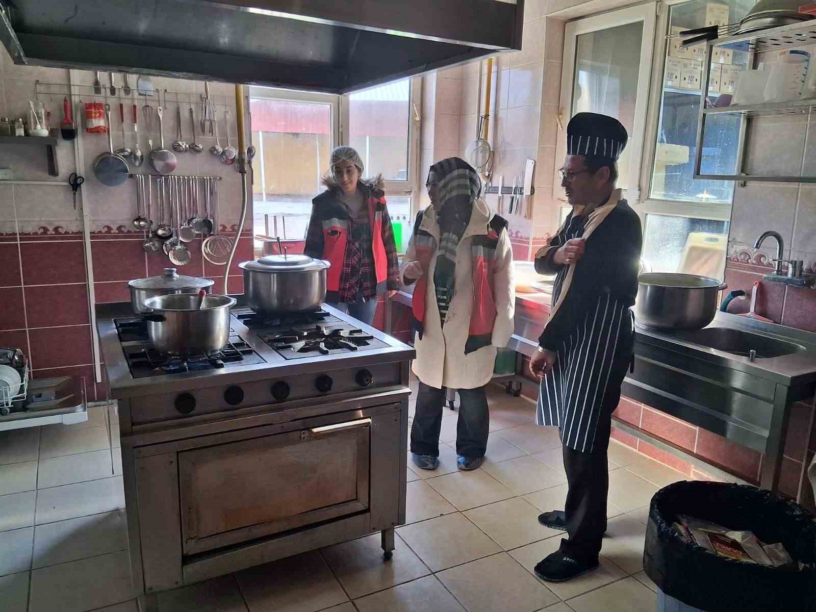 Gediz’de gıda işletmelerine yönelik denetimler sürüyor