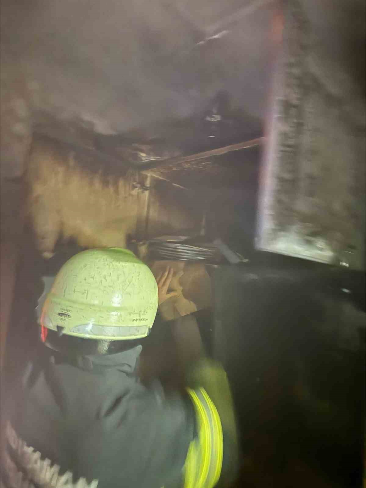 Adıyaman’da ev yangını