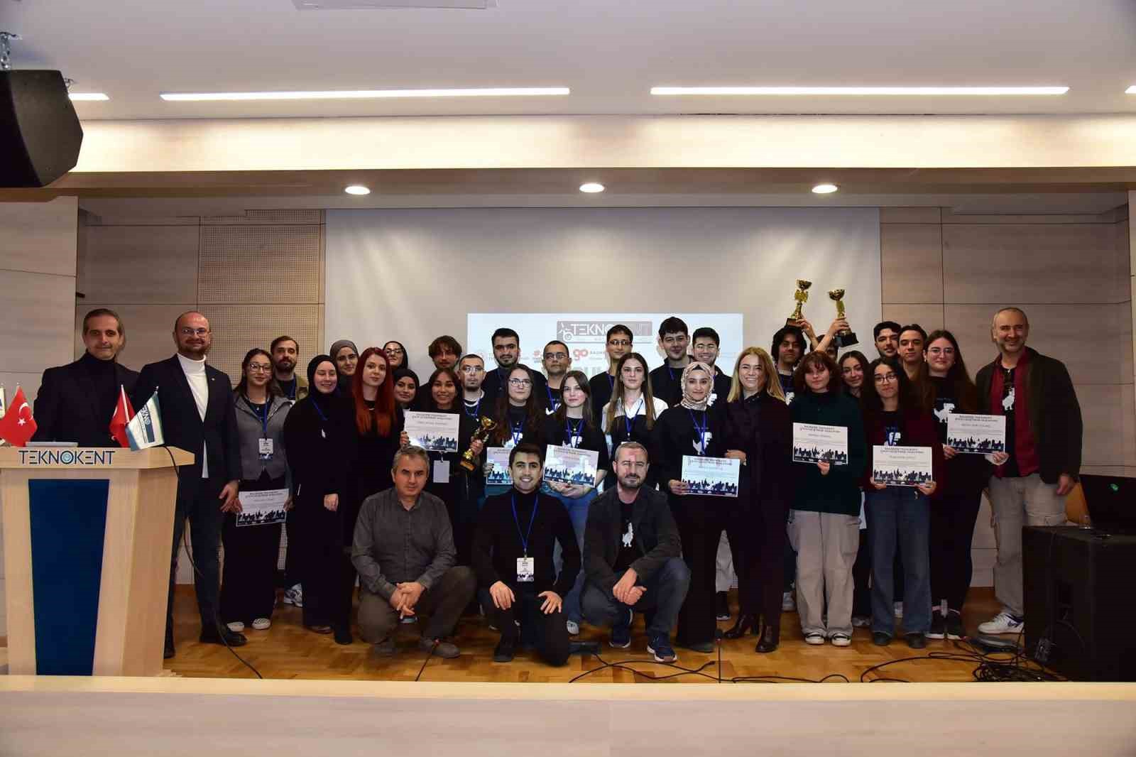 Balıkesir Teknokent Oyun Geliştirme kampı gerçekleştirildi