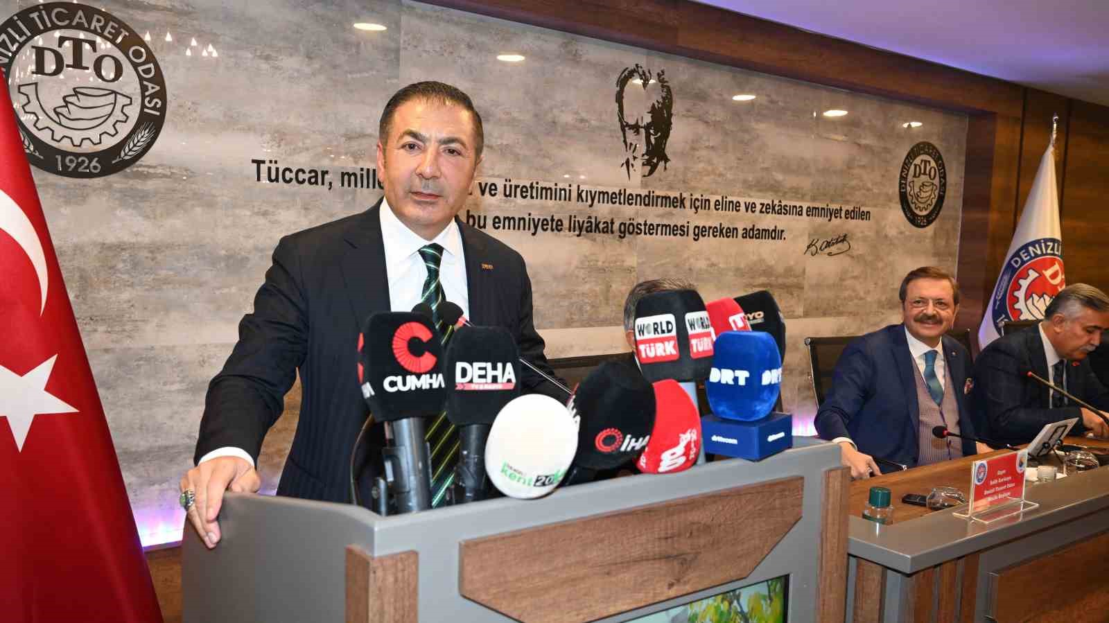 TOBB Başkanı Hisarcıklıoğlu’ndan DTO Başkanı Erdoğan’a övgü üstüne övgü