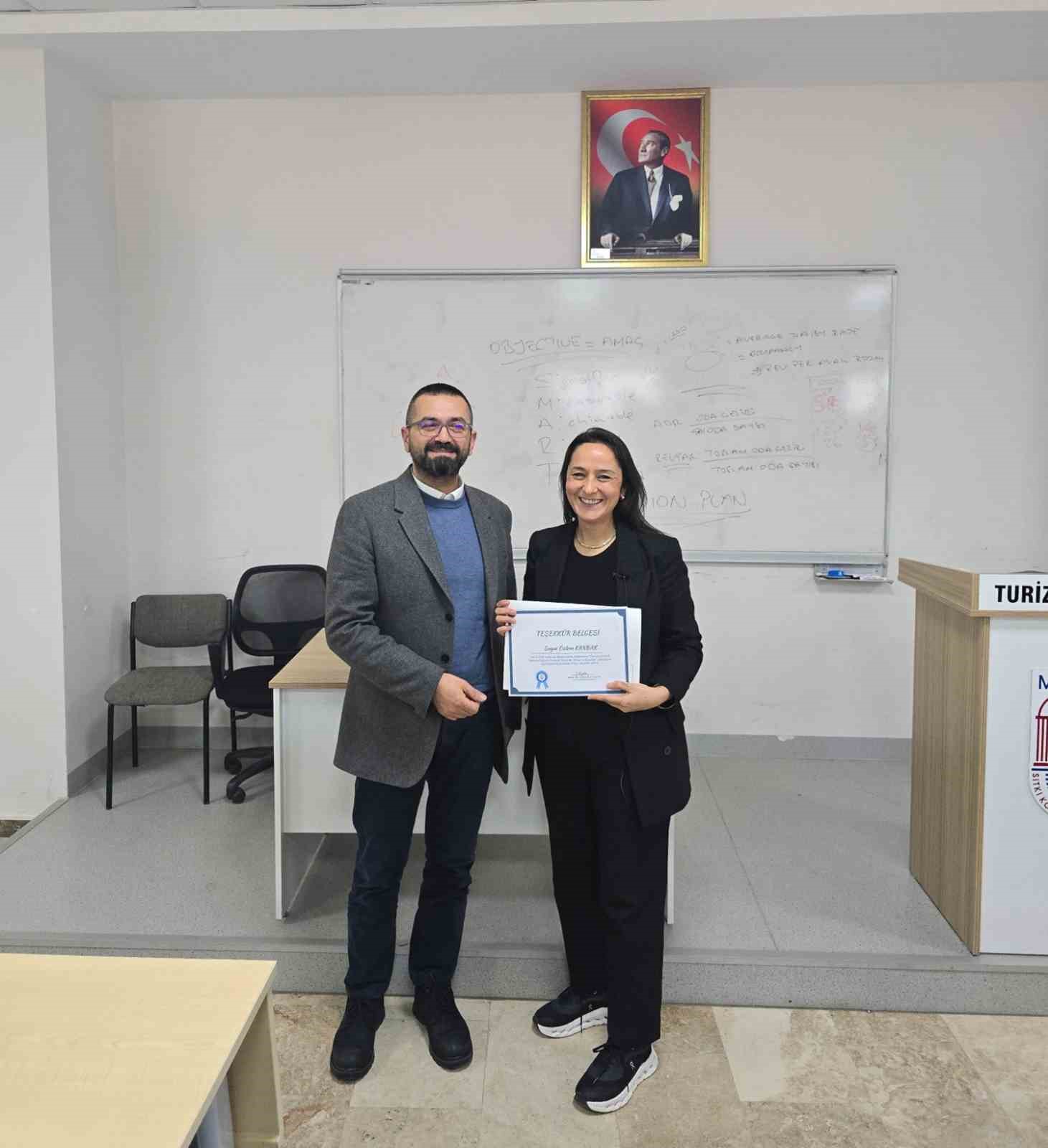 Turizm sekt&ouml;r deneyimi akademiyle buluştu
