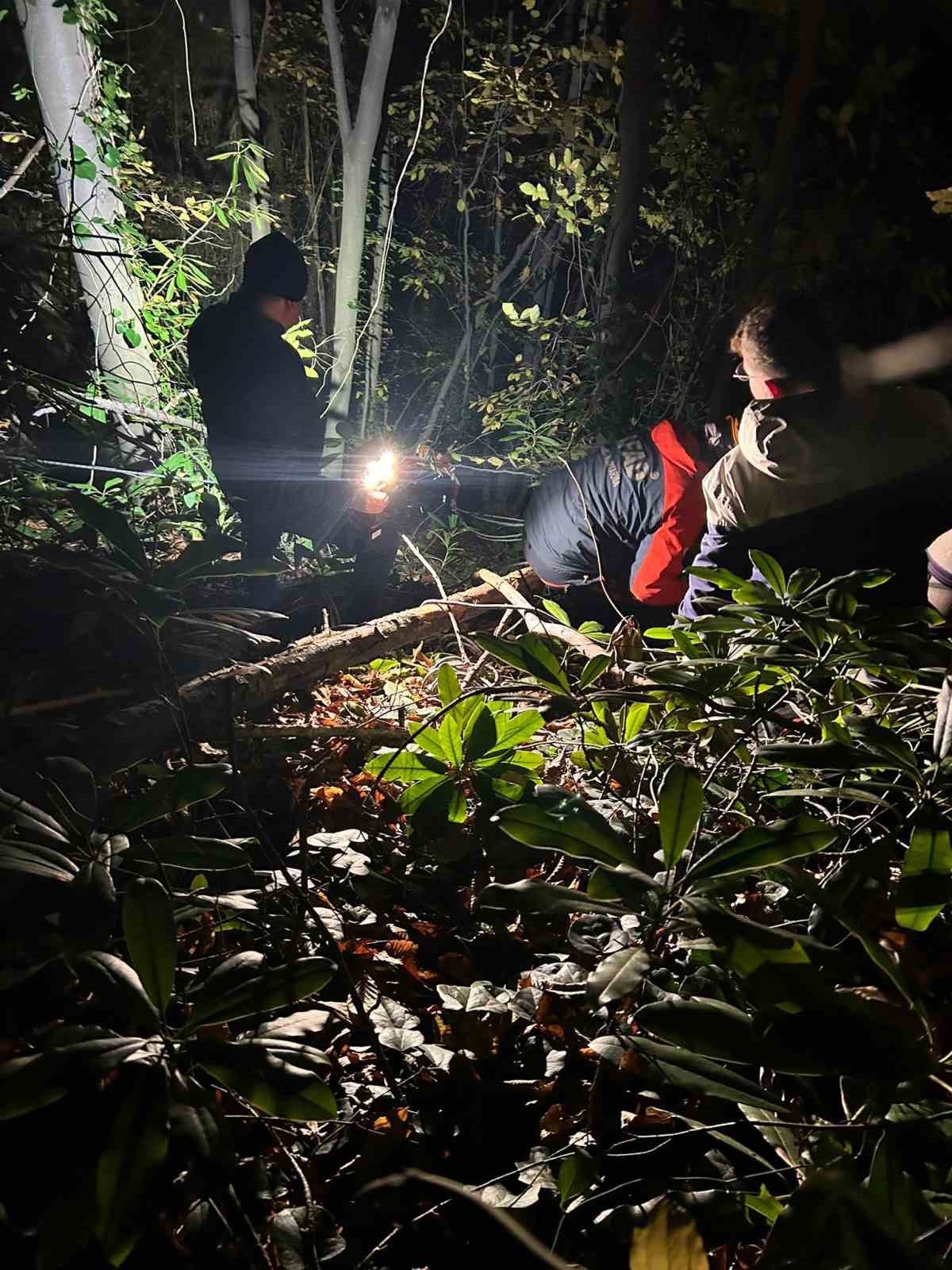 Orman iş&ccedil;isi i&ccedil;in ekipler seferber oldu
