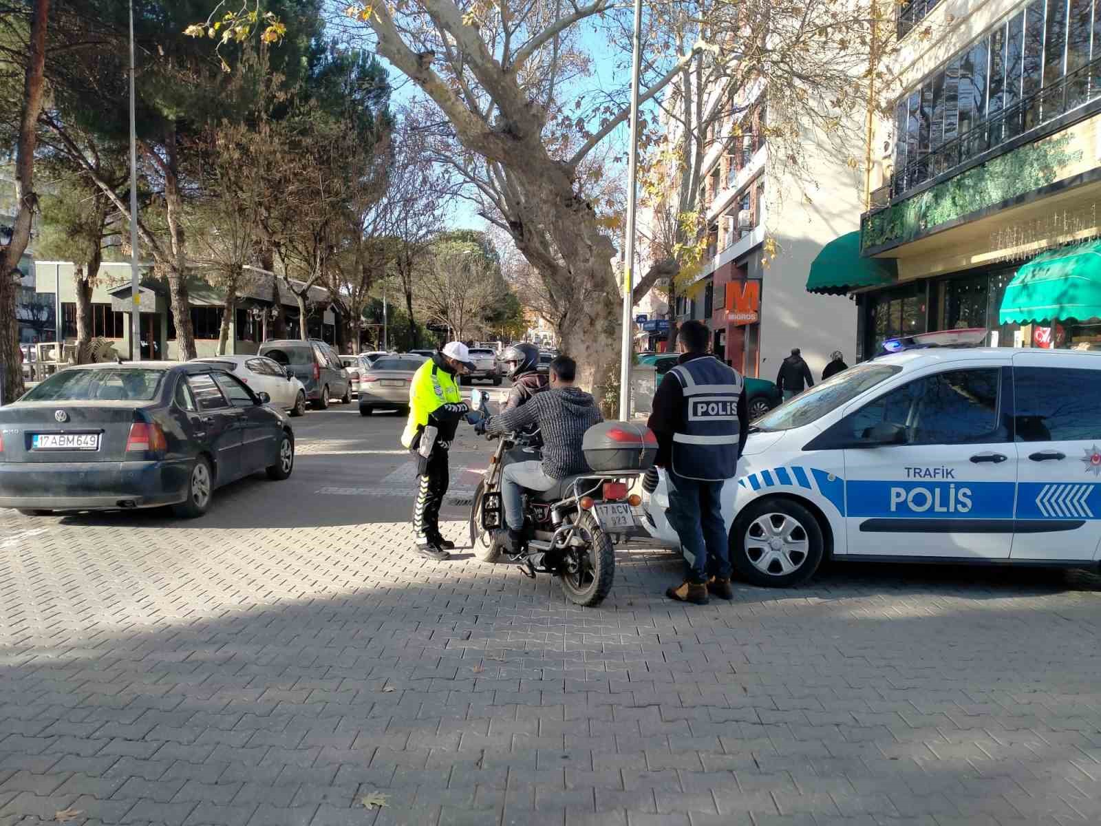 Çan’da güvenli trafik için denetimler devam ediyor