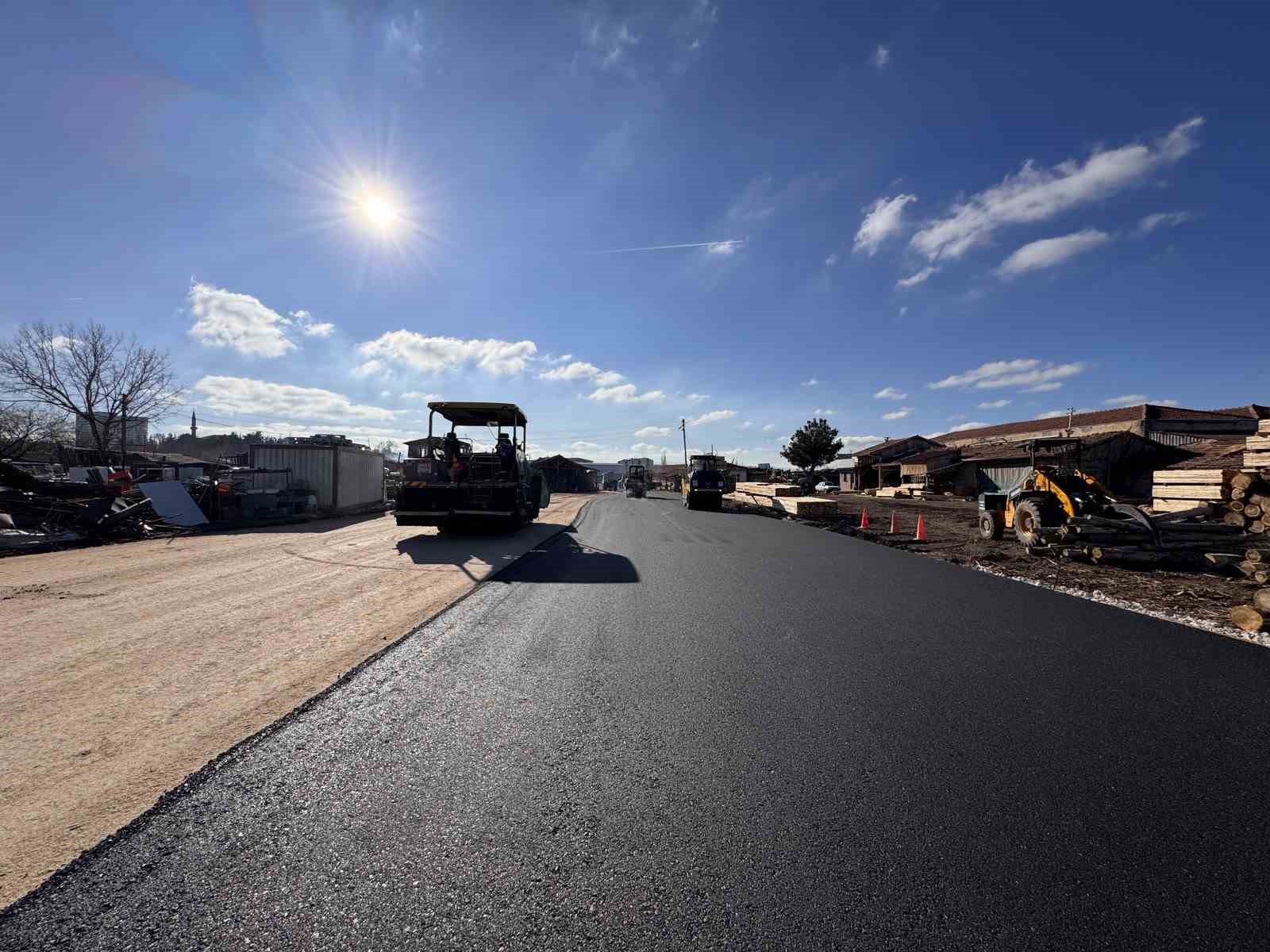 Çorum’da trafiği rahatlatacak yeni bir bağlantı yolu daha açıldı
