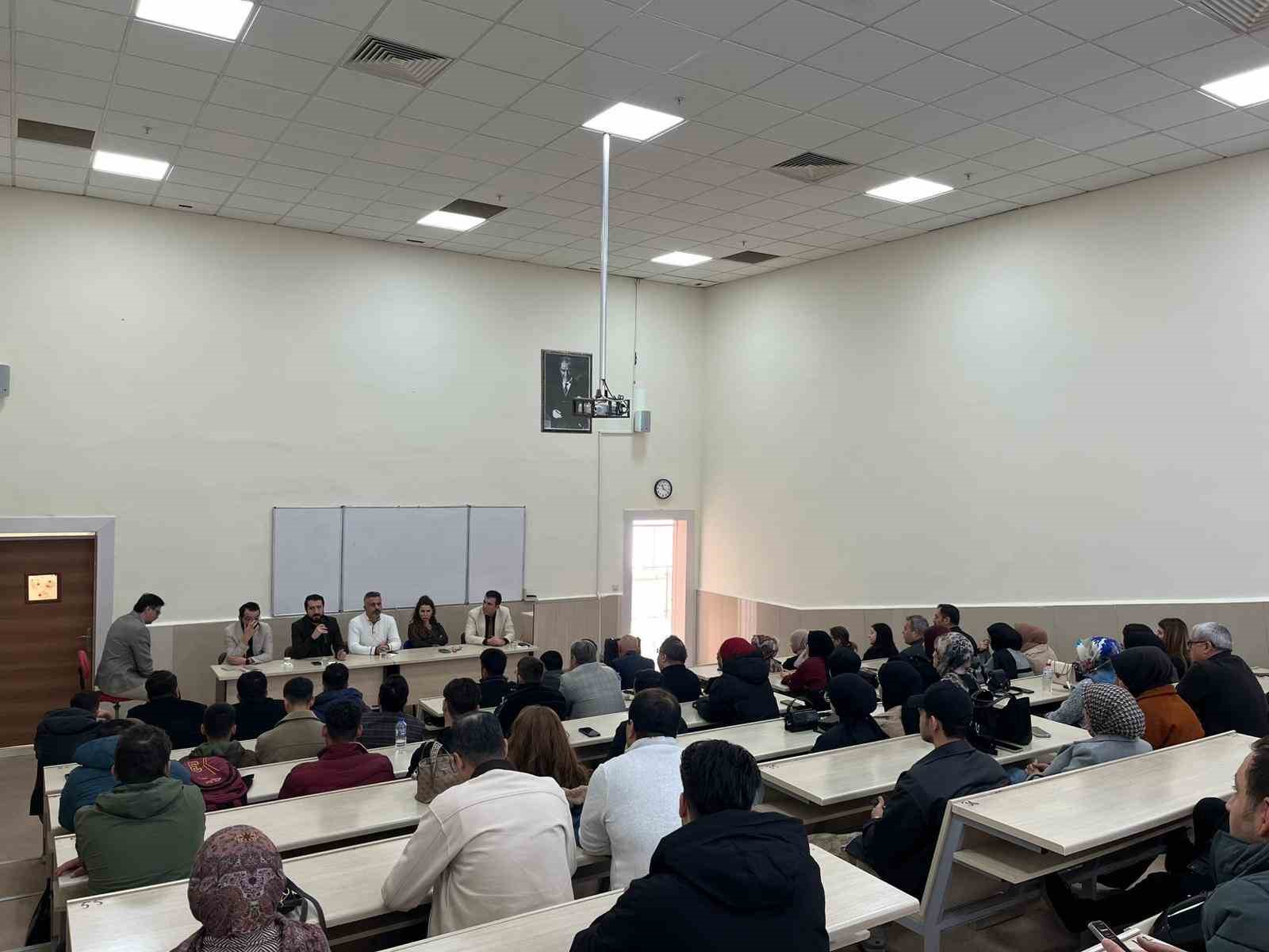 İktisadi ve İdari Bilimler Fakültesi’nde STK zirvesi düzenlendi