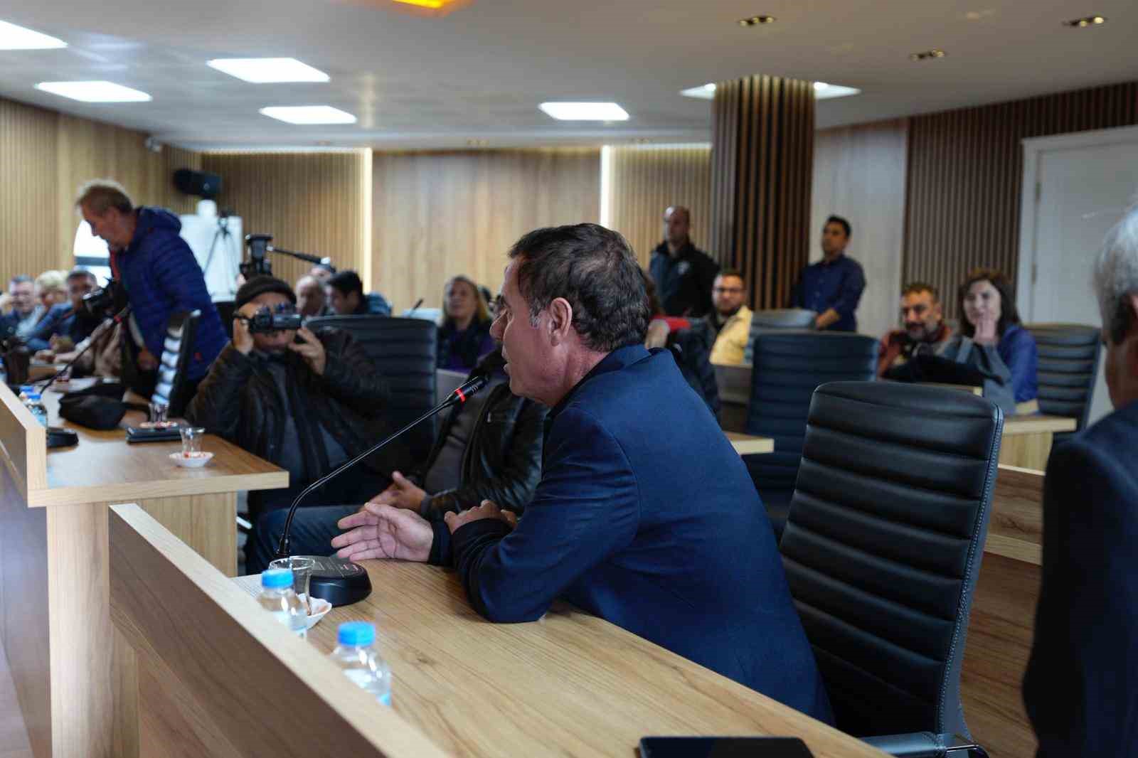 Başkan Gençay, pazaryerleri sürecine ilişkin açıklamalarda bulundu