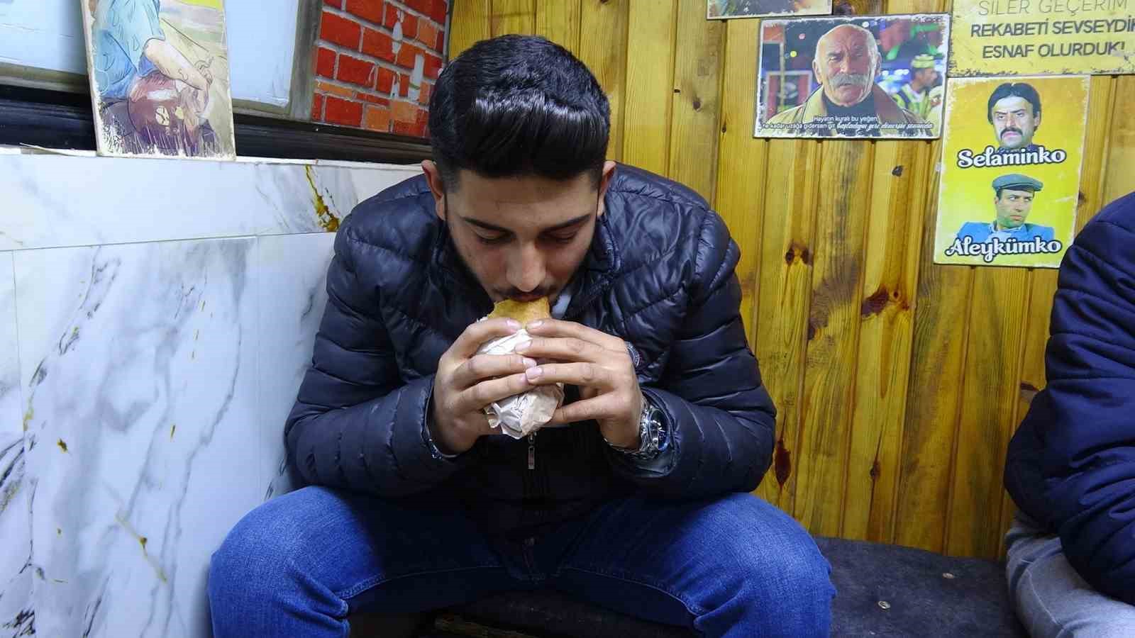 Zehirlenme haberleri Kilis’te sokak lezzetlerini vurdu