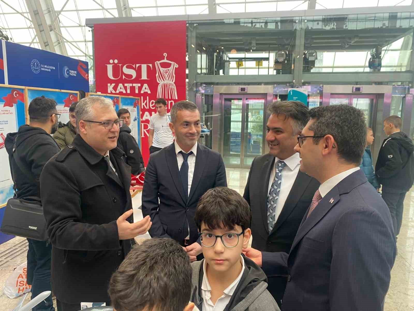 BŞEÜ’ nün geliştirdiği İHA projeleri sergide ilgi odağı oldu