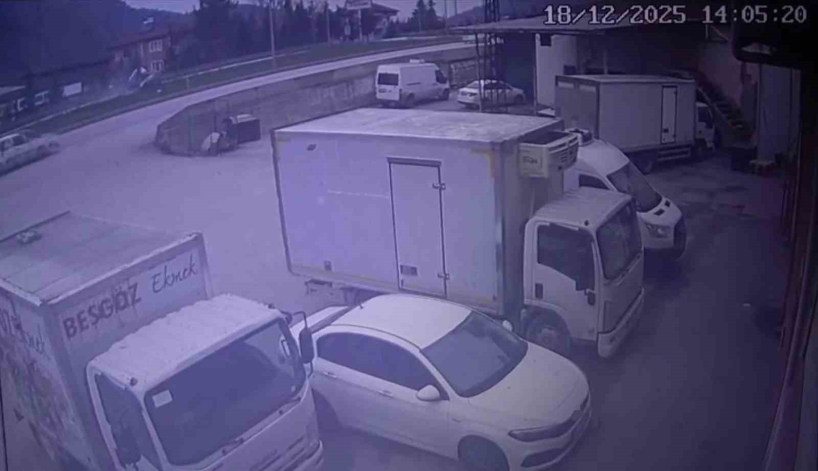 Genç avukatın hayatını kaybettiği feci kaza kamerada