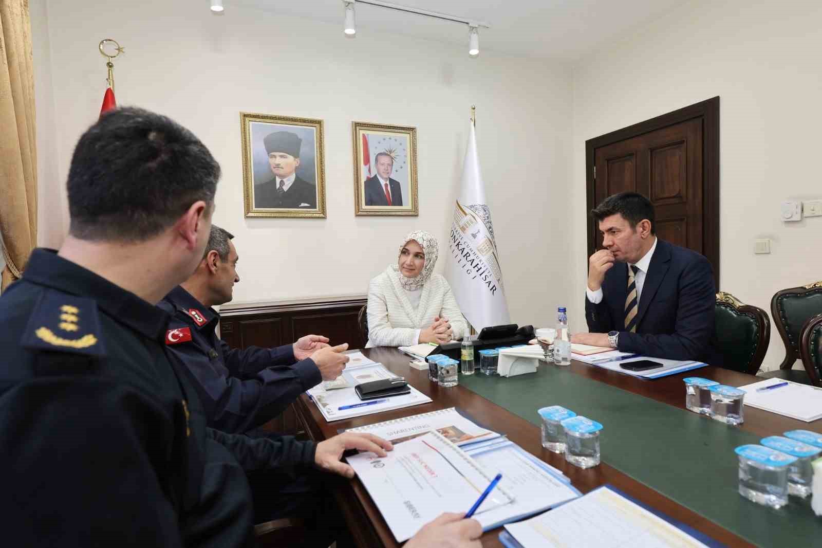 Afyonkarahisar’da asayiş toplantısı