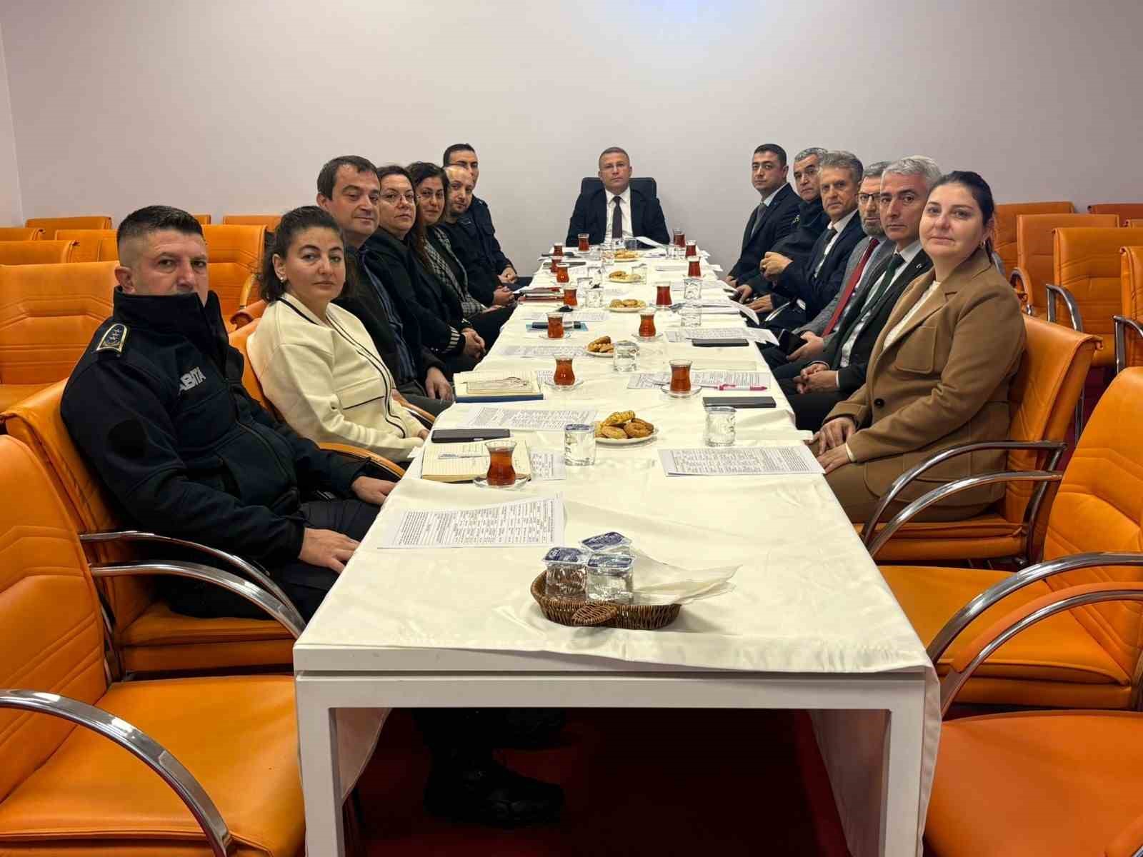 Eğirdir’de bağımlılıkla mücadele ve intiharı önlemede kurumlar güç birliği yaptı