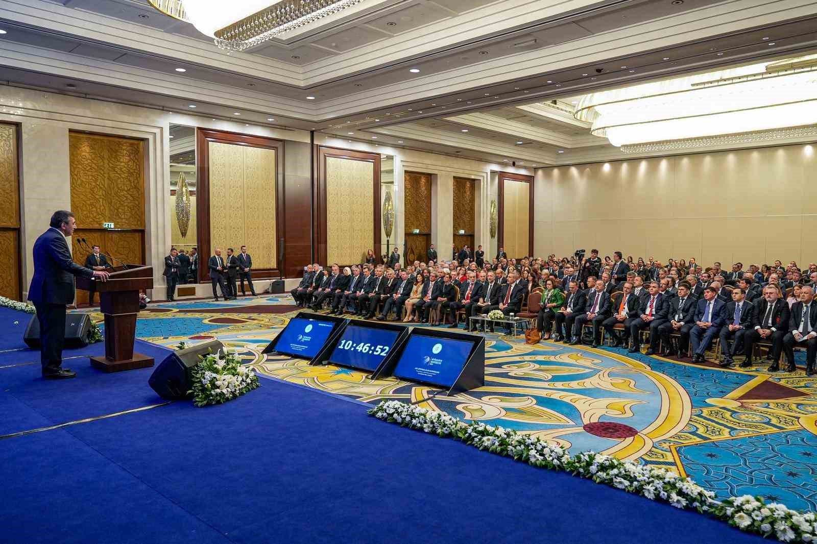 Cumhurbaşkanı Yardımcısı Yılmaz: "T&uuml;rkiye bug&uuml;n insani duruş ve stratejik akılla d&uuml;zen kurucu akt&ouml;r konumundadır"
