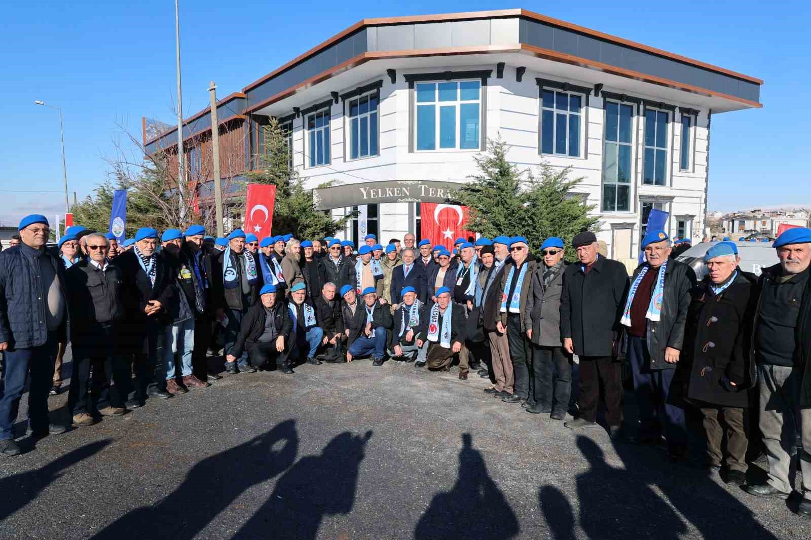 Şehitler hatırasına anlamlı buluşma: Başkan Yal&ccedil;ın&rsquo;a teşekk&uuml;r yağmuru
