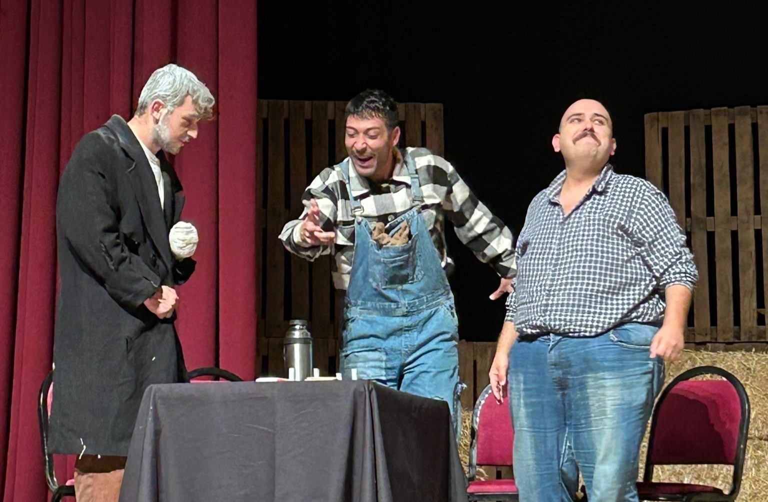 "Fareler ve İnsanlar" Yıldız Kenter Sahnesi’nde sanatseverlerle buluştu