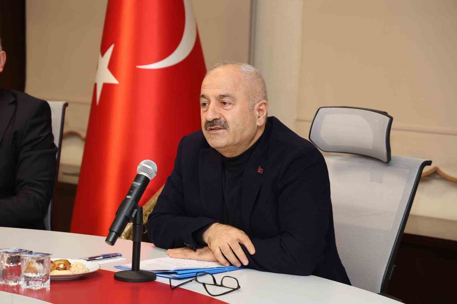 B&uuml;y&uuml;kg&ouml;z, yıkım kararı alınan binanın m&uuml;lk sahipleriyle bir araya geldi
