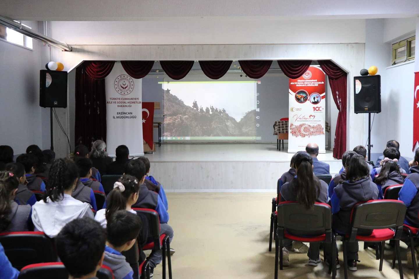 Erzincan&rsquo;da Vatan ve Kahramanlık Buluşması
