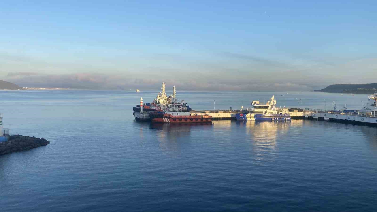 Çanakkale Boğazı sis nedeniyle transit gemi geçişlerine kapatıldı
