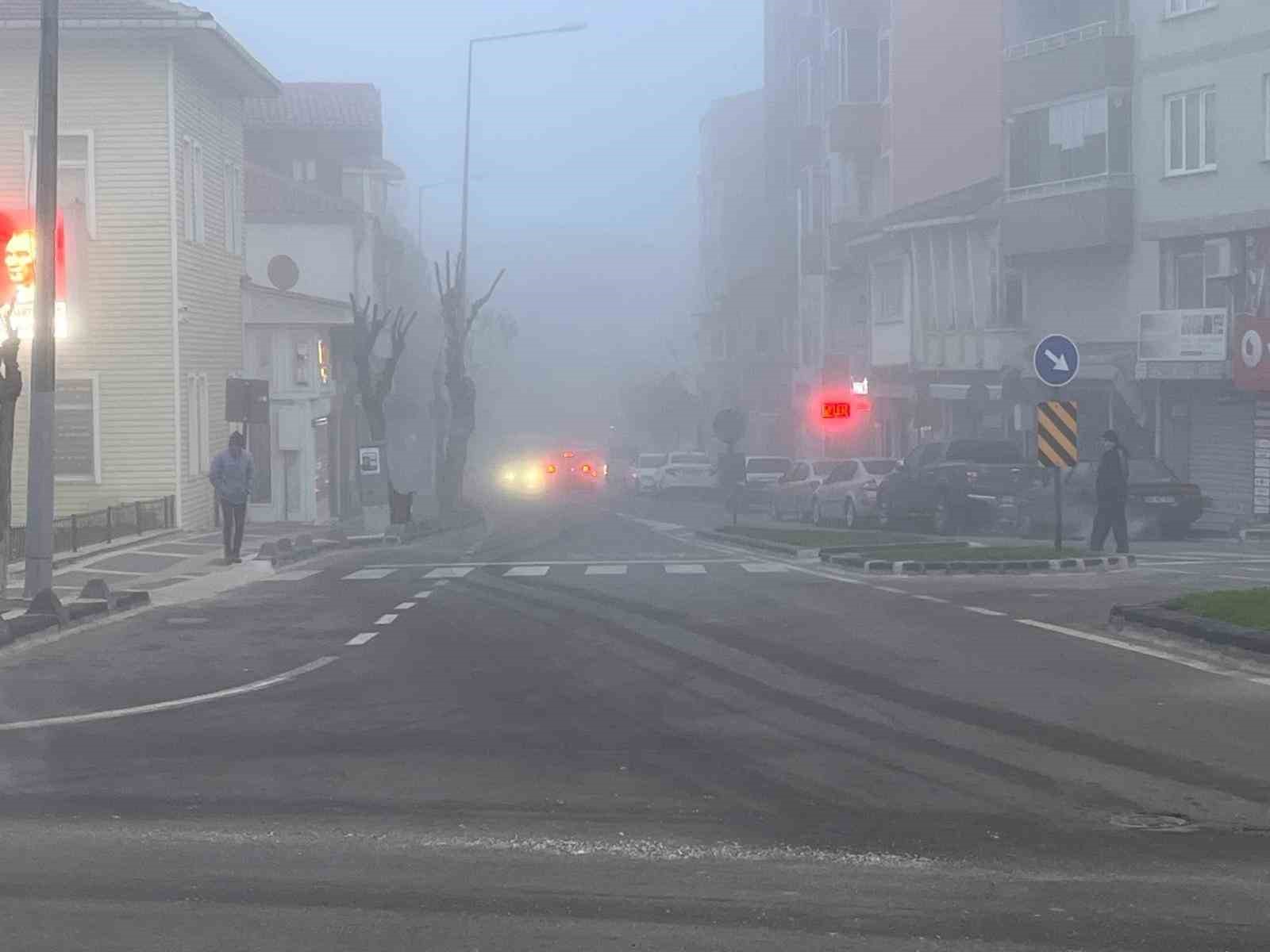Tekirdağ&rsquo;da yoğun sis etkili oldu
